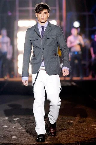 Look 19